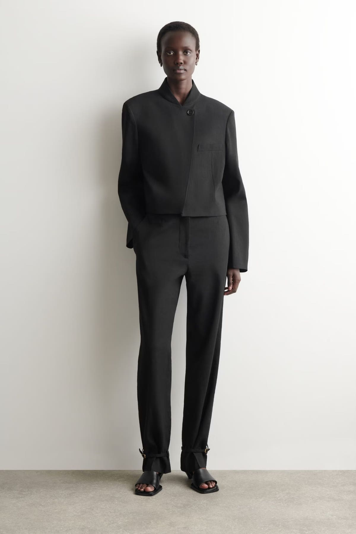 Cropped Structured Linen Blazer | COS UAE